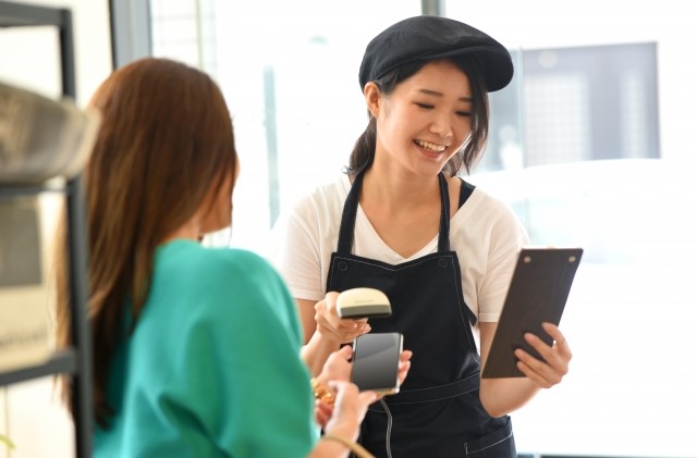 現金チャージでポイントアップキャンペーンのイメージ画像。